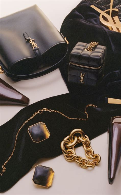 yves saint laurent badelatschen|Saint Laurent Official Online Store .